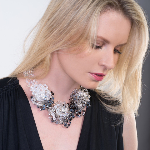 Korino I - Black Floral Neckpiece