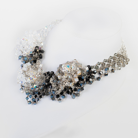 Korino I - Black Floral Neckpiece
