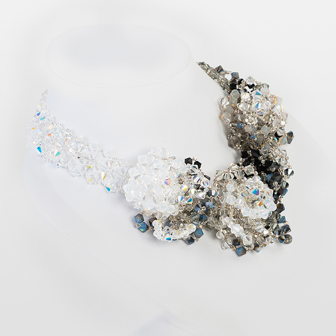Korino I - Black Floral Neckpiece